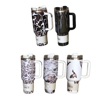 Sostenibile 40oz Leopard Stamp Camouflage Straw Cup Tumbler per bevande calde e fredde
