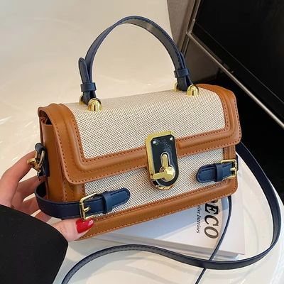 Camera Crossbody Handbag in tessuto a maglia vintage con cintura a spalla lunga e chiusura a zip in estate