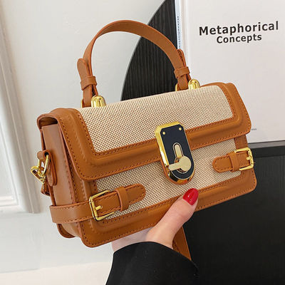 Camera Crossbody Handbag in tessuto a maglia vintage con cintura a spalla lunga e chiusura a zip in estate
