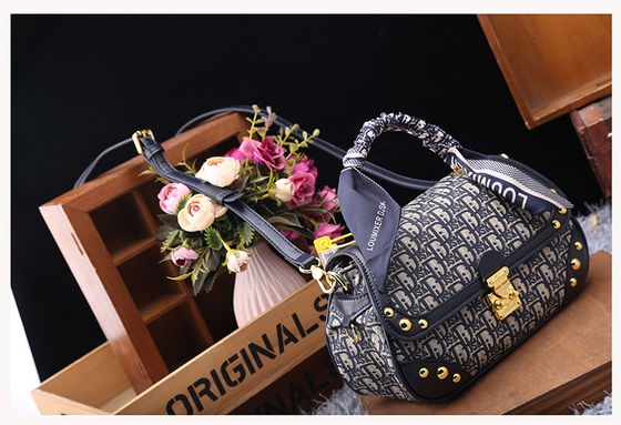 Borsa Crossbody per donne con modello di elefante di moda e stile in pelle in PVC resistente