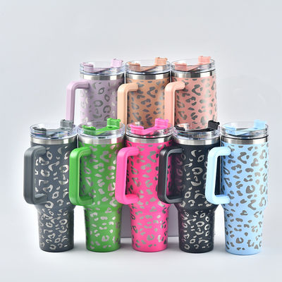 Bottiglia d'acqua con logo personalizzato 40 oz di acciaio inossidabile Tazza di viaggio isolato per campeggio
