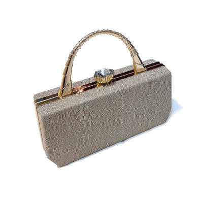 Vintage Style Borsa da mano femminile Hasp adornata con Designer Highlight Sequins Tendenza in pelle