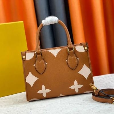 Borsa da mano da donna a chiusura con pelle genuina e design in pelle dura e robusta
