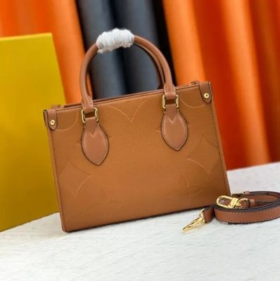 Borsa da mano da donna a chiusura con pelle genuina e design in pelle dura e robusta