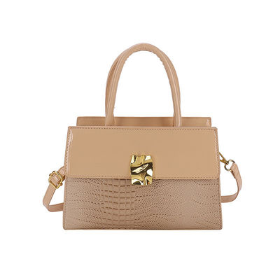 2023 Direct Casual Tote per donne Borsa da mano in pelle di grandi dimensioni e borsa da spalla di design