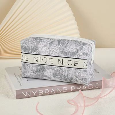 Strumenti di stoccaggio Eco Borsa di trucco in burlap Lettera stampata Borsa di trucco per donne Borse