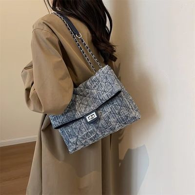 Versione coreana Cute Chain Shoulder Bag Spedizione veloce in 3-5 giorni per borsa da bagno femminile
