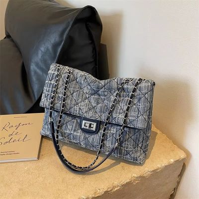 Versione coreana Cute Chain Shoulder Bag Spedizione veloce in 3-5 giorni per borsa da bagno femminile