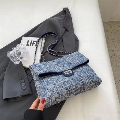 Versione coreana Cute Chain Shoulder Bag Spedizione veloce in 3-5 giorni per borsa da bagno femminile
