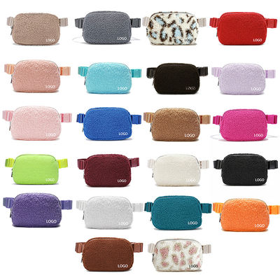 Luxury Plush Crossbody Fanny Pack Borse di moda Borsa a mano Lettera tipo di modello