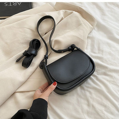 Borse da mano in pelle di PU intrecciate da donna con chiusura a zip elegante per un aspetto alla moda