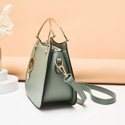 Borsa da mano da donna alla moda con spalla singola con ciondolo per gatti e chiusura a cerniera