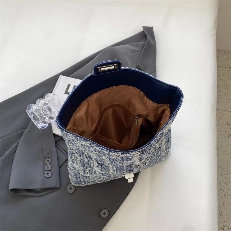 Versione coreana Cute Chain Shoulder Bag Spedizione veloce in 3-5 giorni per borsa da bagno femminile
